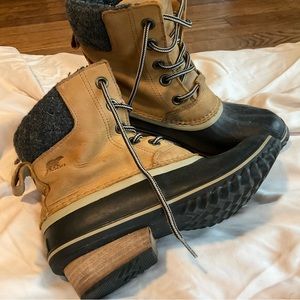 Sorel Snow Boots, Size 7.5